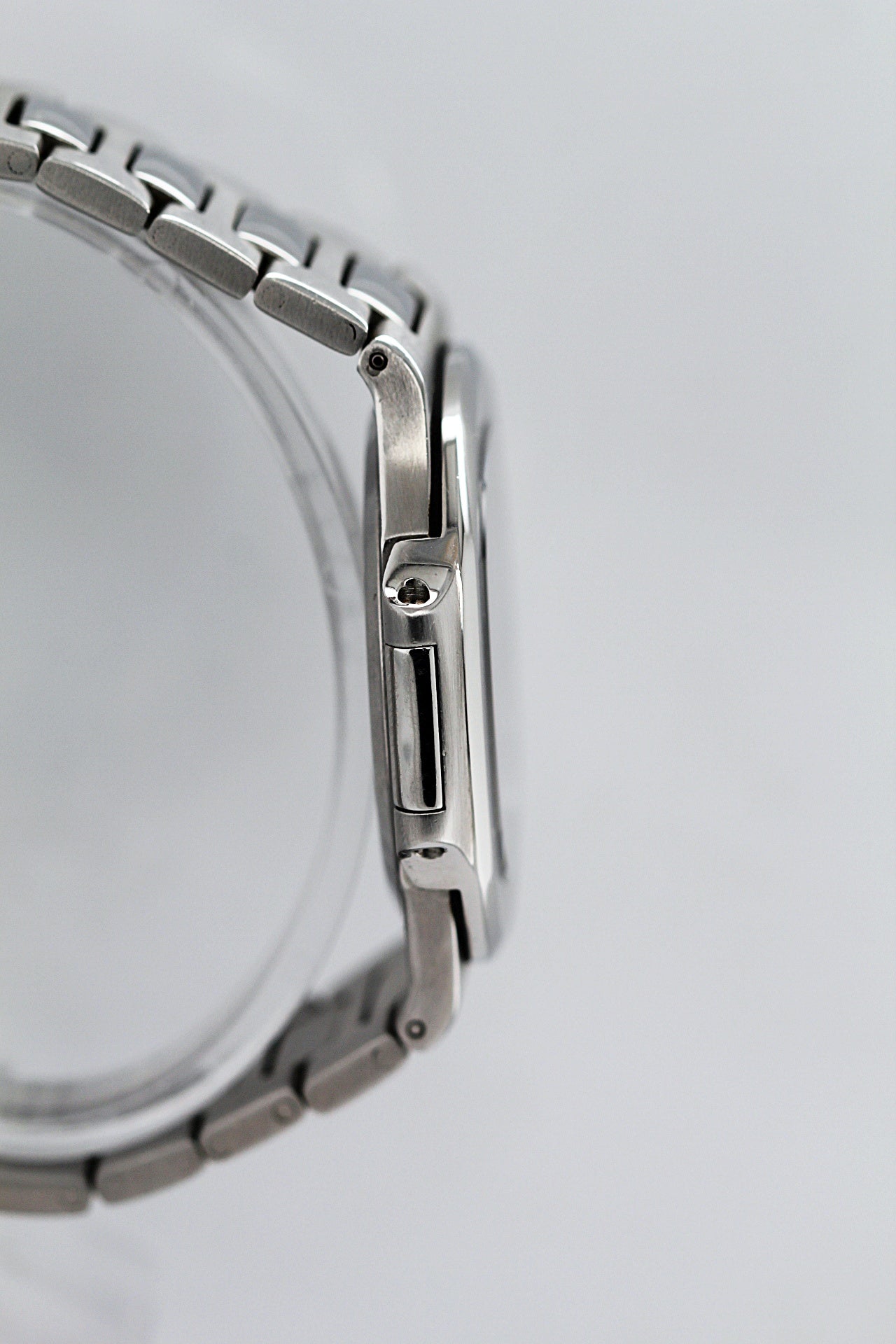 PATEK PHILIPPE - Nautilus "Jumbo" Ref.3700