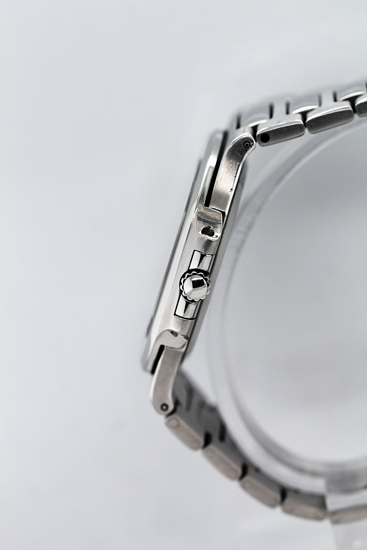 PATEK PHILIPPE - Nautilus "Jumbo" Ref.3700