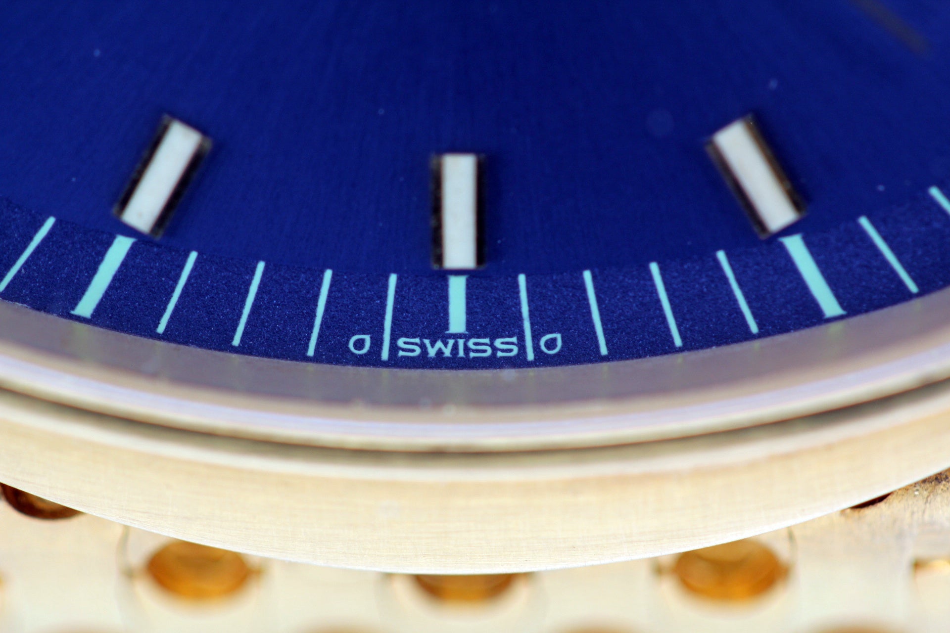 PATEK PHILIPPE - Beta 21 Ref.3597/2J-201