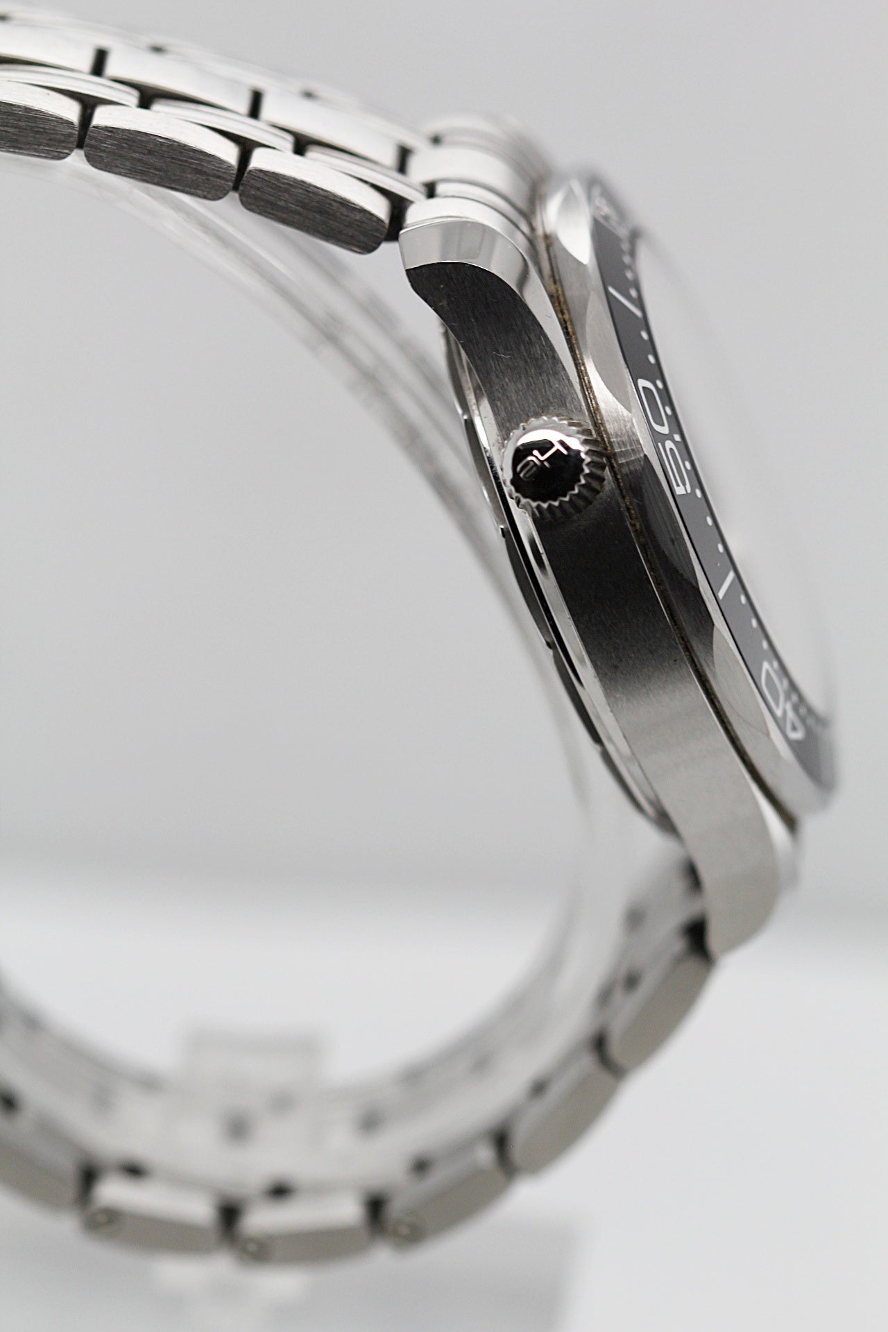 OMEGA Seamaster Diver 300 Ref.21030422001001