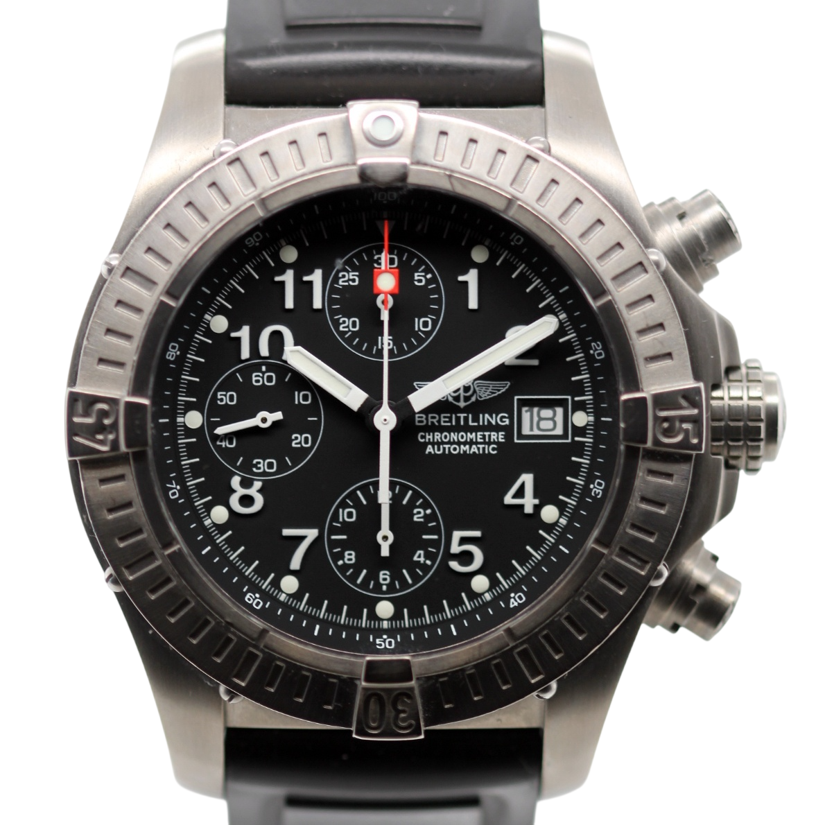 BREITLING Avenger Chrono Ref.E13360