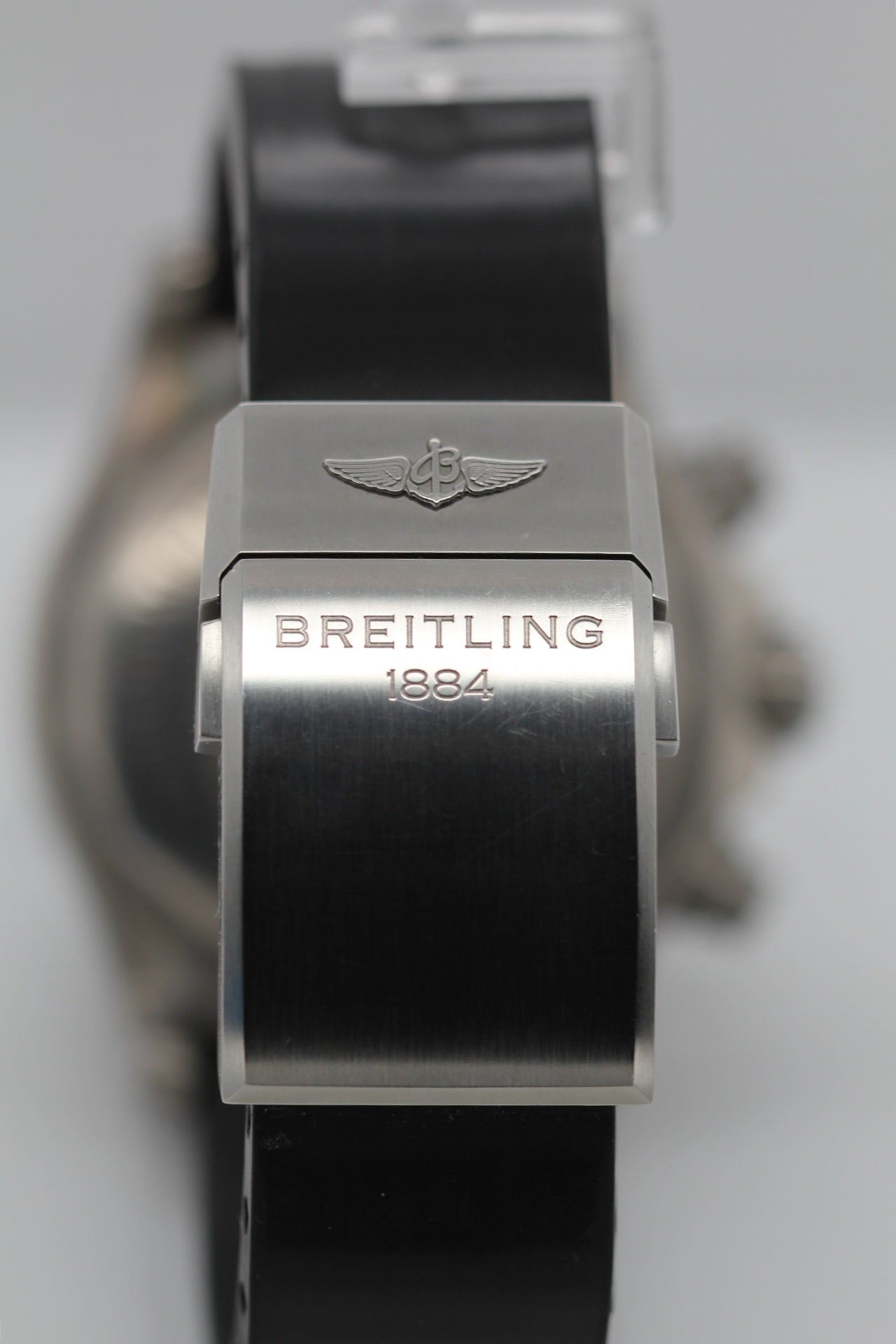 BREITLING Avenger Chrono Ref.E13360