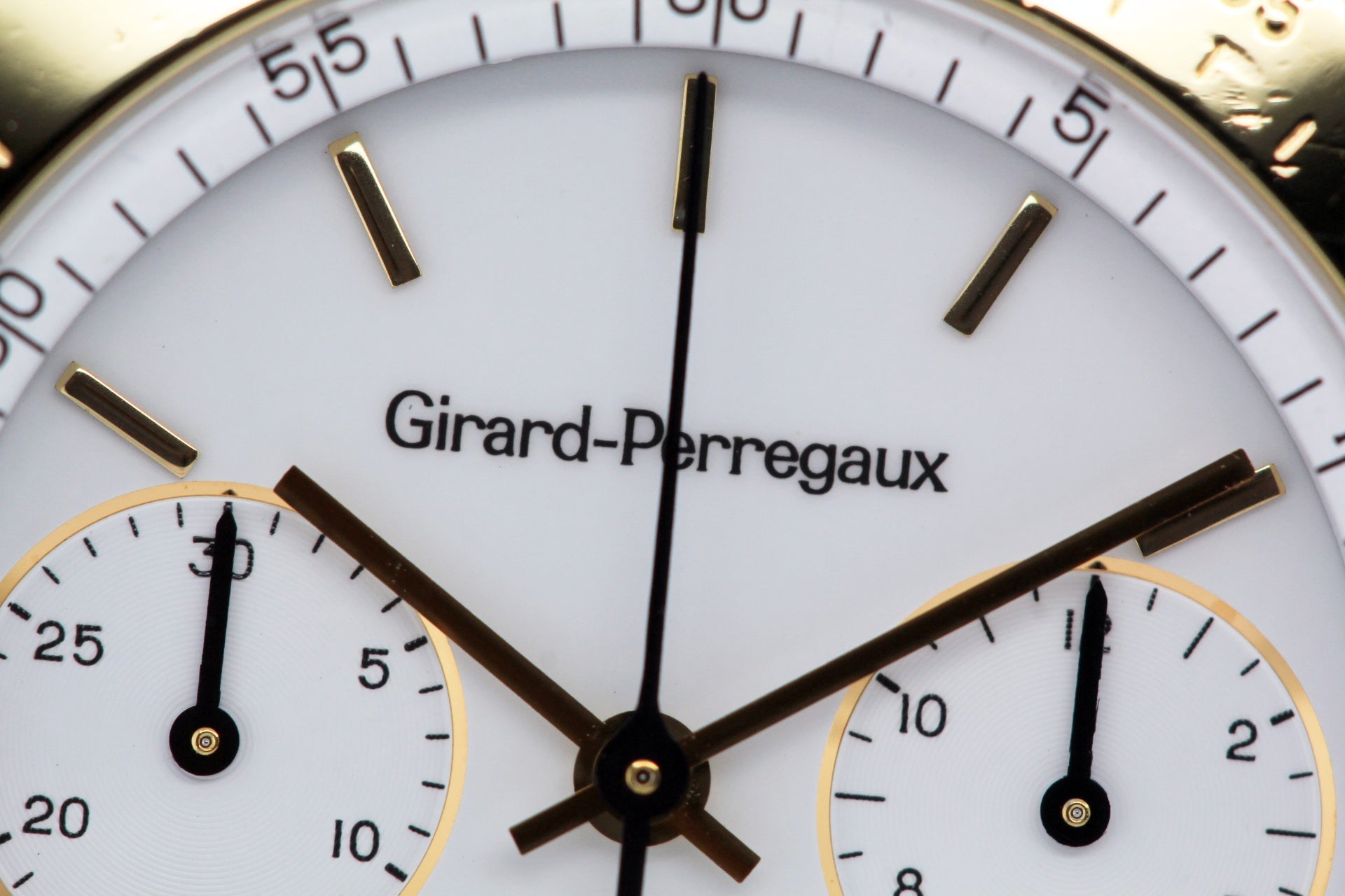 GIRARD-PERREGAUX Vintage Chrono Ref.7700