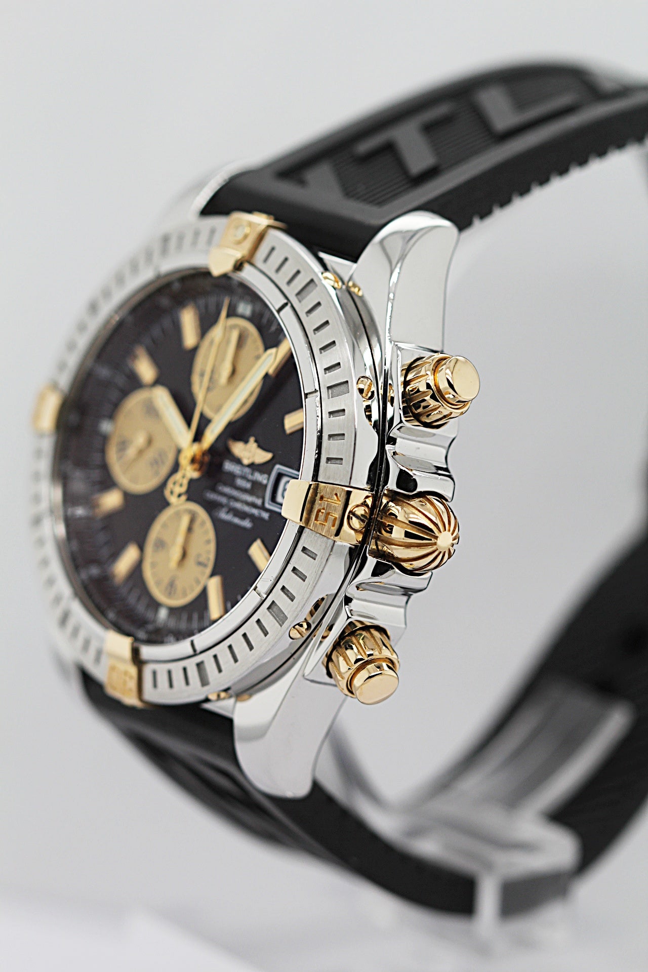 BREITLING Chronomat Evolution Ref.B13356