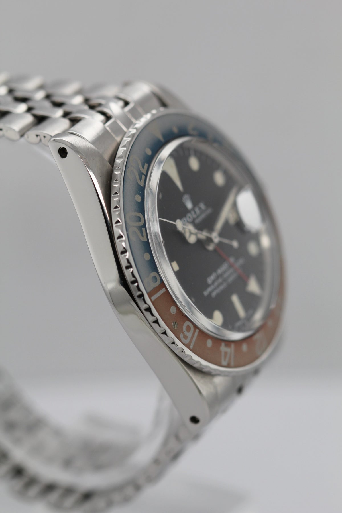 ROLEX GMT-Master "Pepsi Faded" Ref.1675
