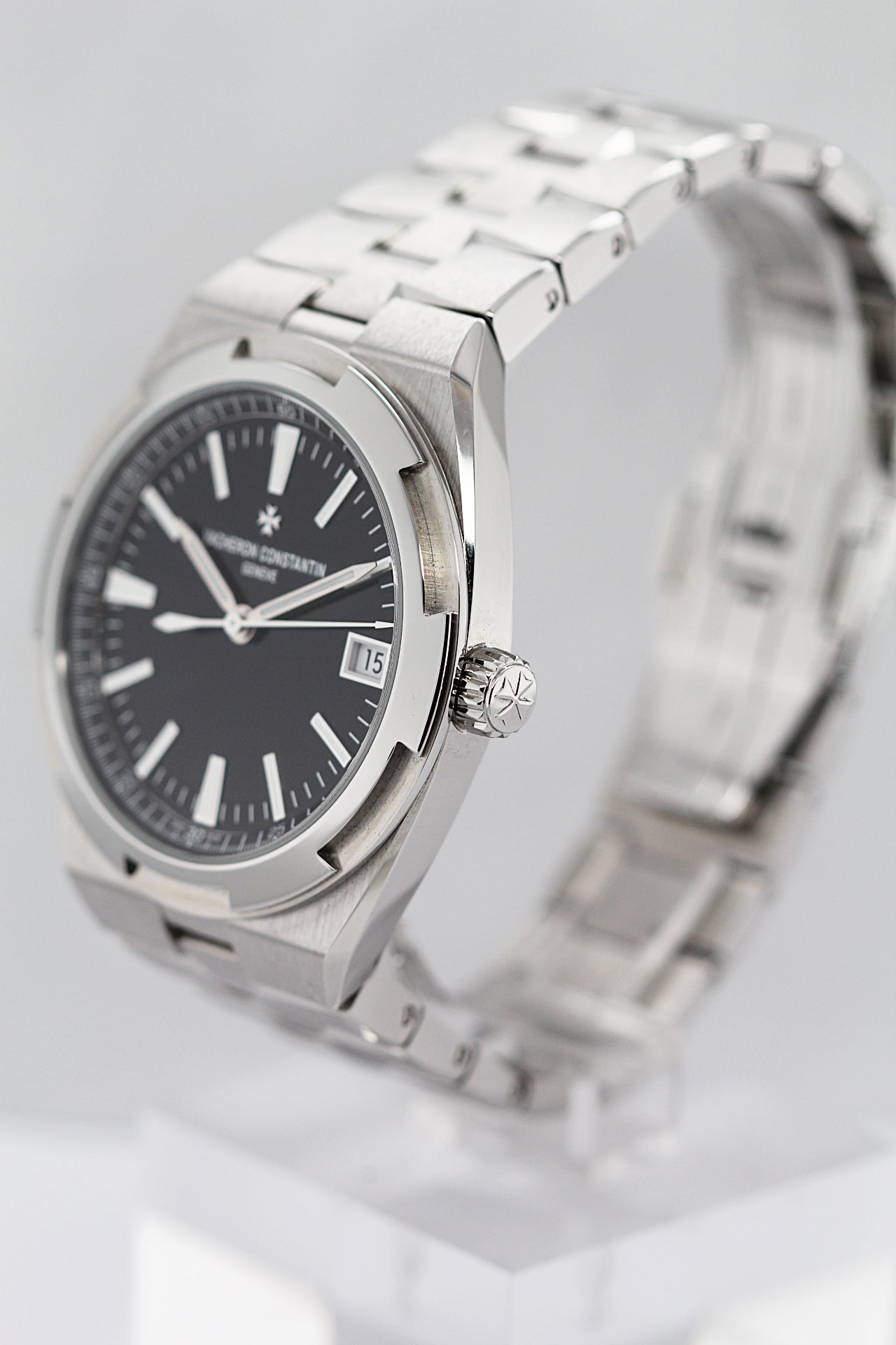 VACHERON CONSTANTIN<br> Overseas Ref.4520V/210A