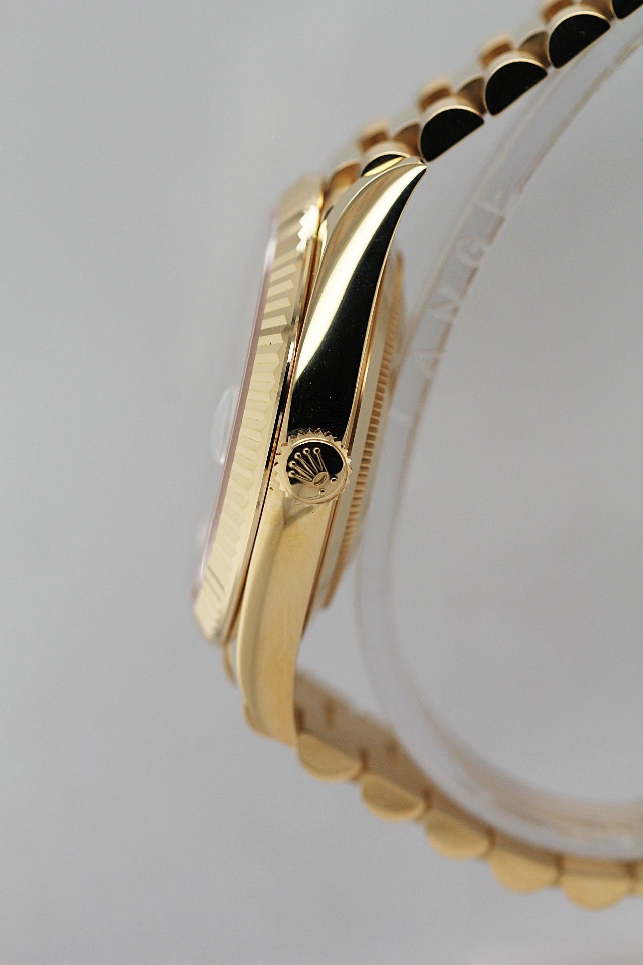 ROLEX Day-Date Ref.228238