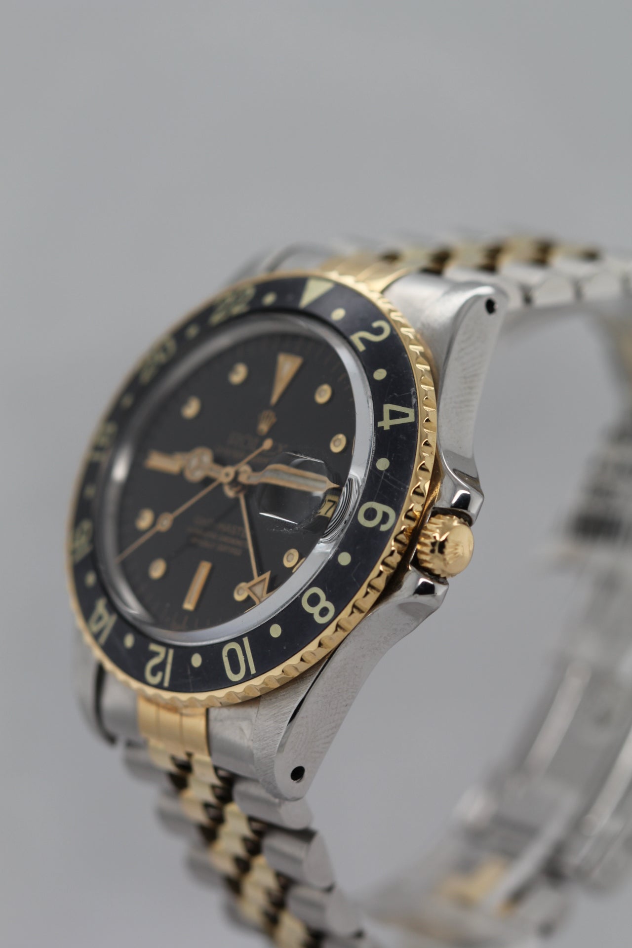 ROLEX GMT-Master "Tropical Nipple Dial" Ref.1675