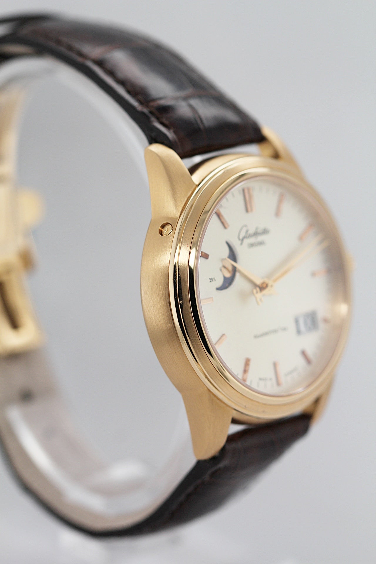 GLASHÜTTE ORIGINAL Senator Panorama Datum