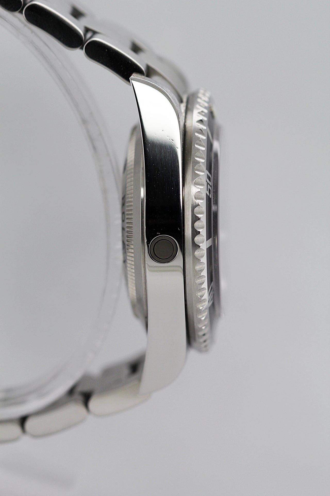 ROLEX Sea-Dweller Ref.16600