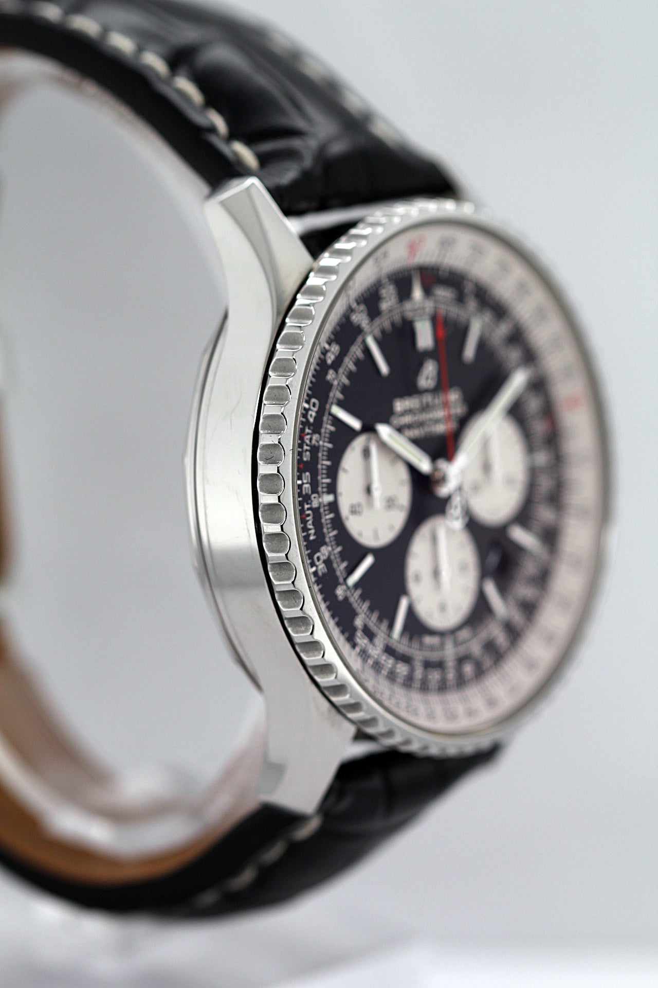 BREITLING Navitimer 1 B01 Ref.AB0127211B1X1