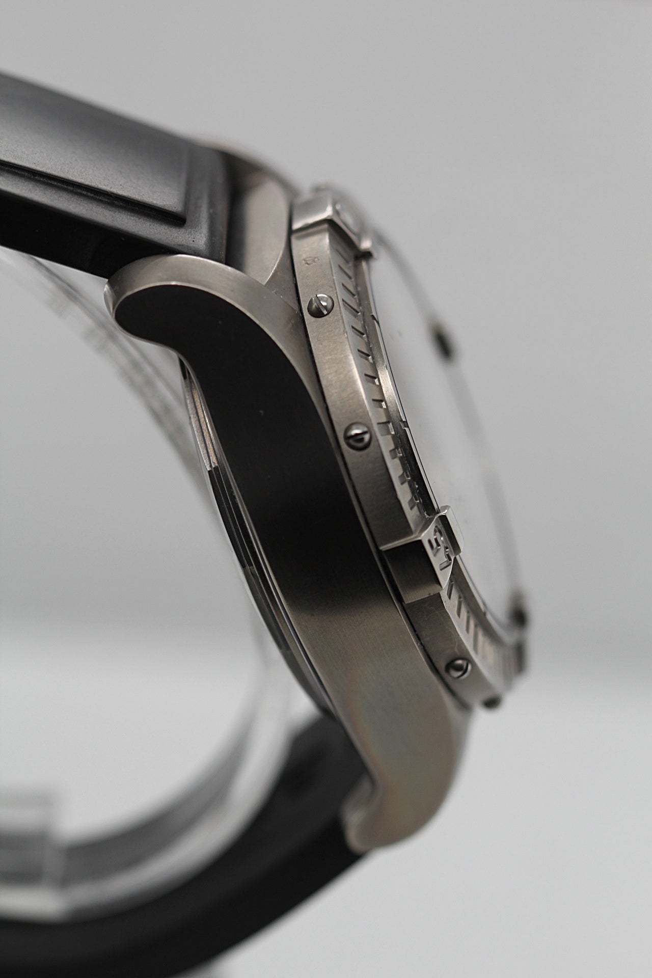 BREITLING Avenger Chrono Ref.E13360