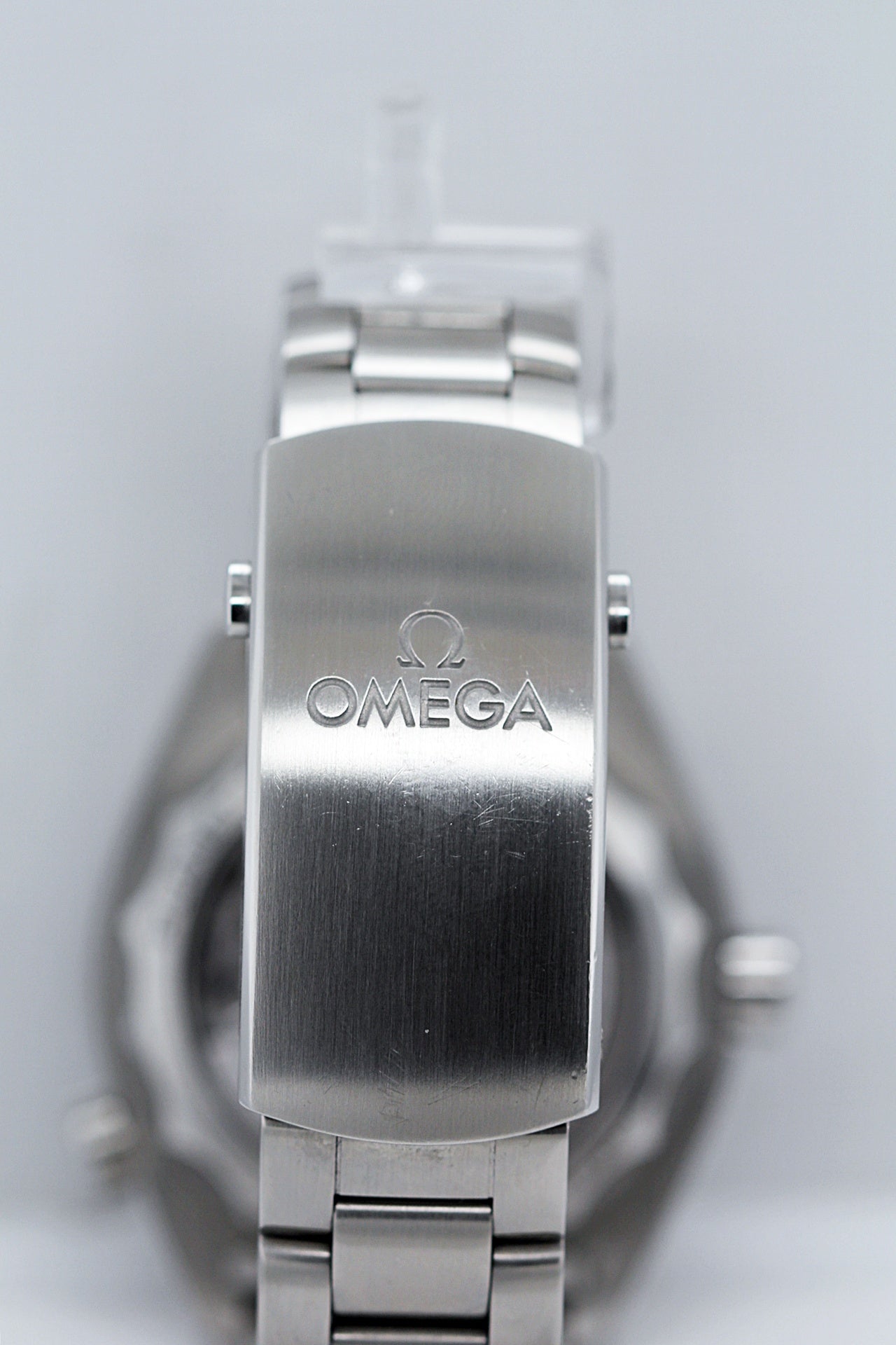 OMEGA Seamaster Planet Ocean 600m Ref.215.30.44.21.03.001