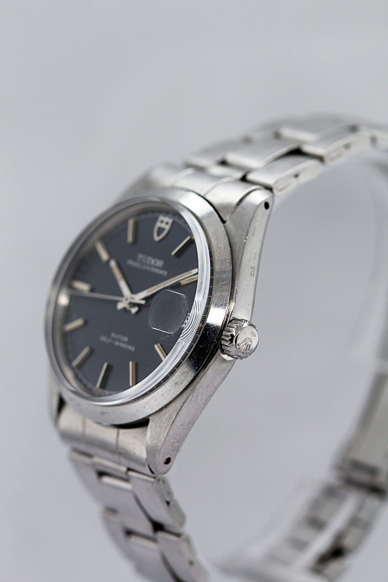 TUDOR Oyster Date Ref.90500
