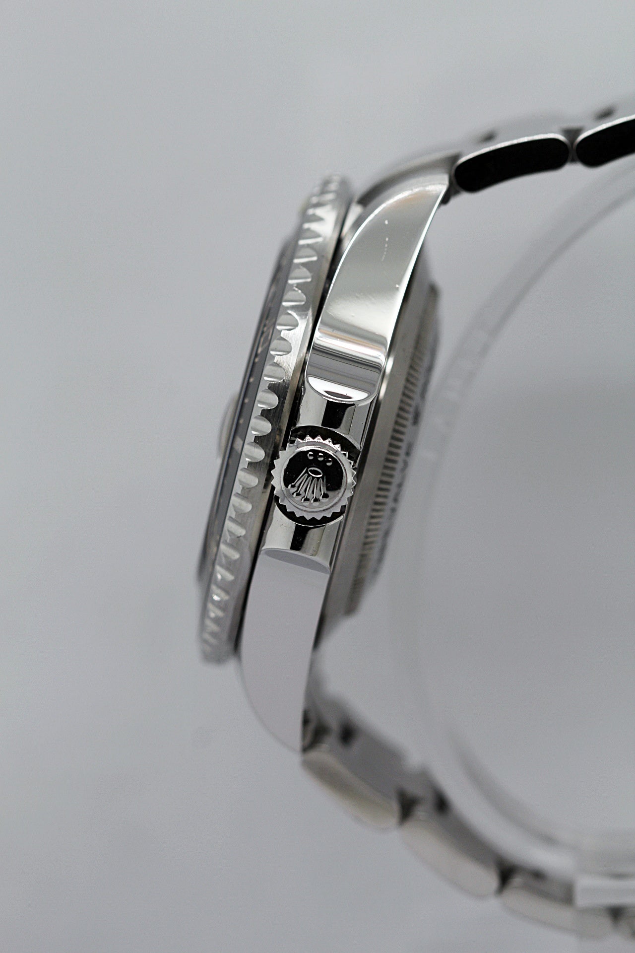 ROLEX Sea-Dweller Single Red Ref.126600