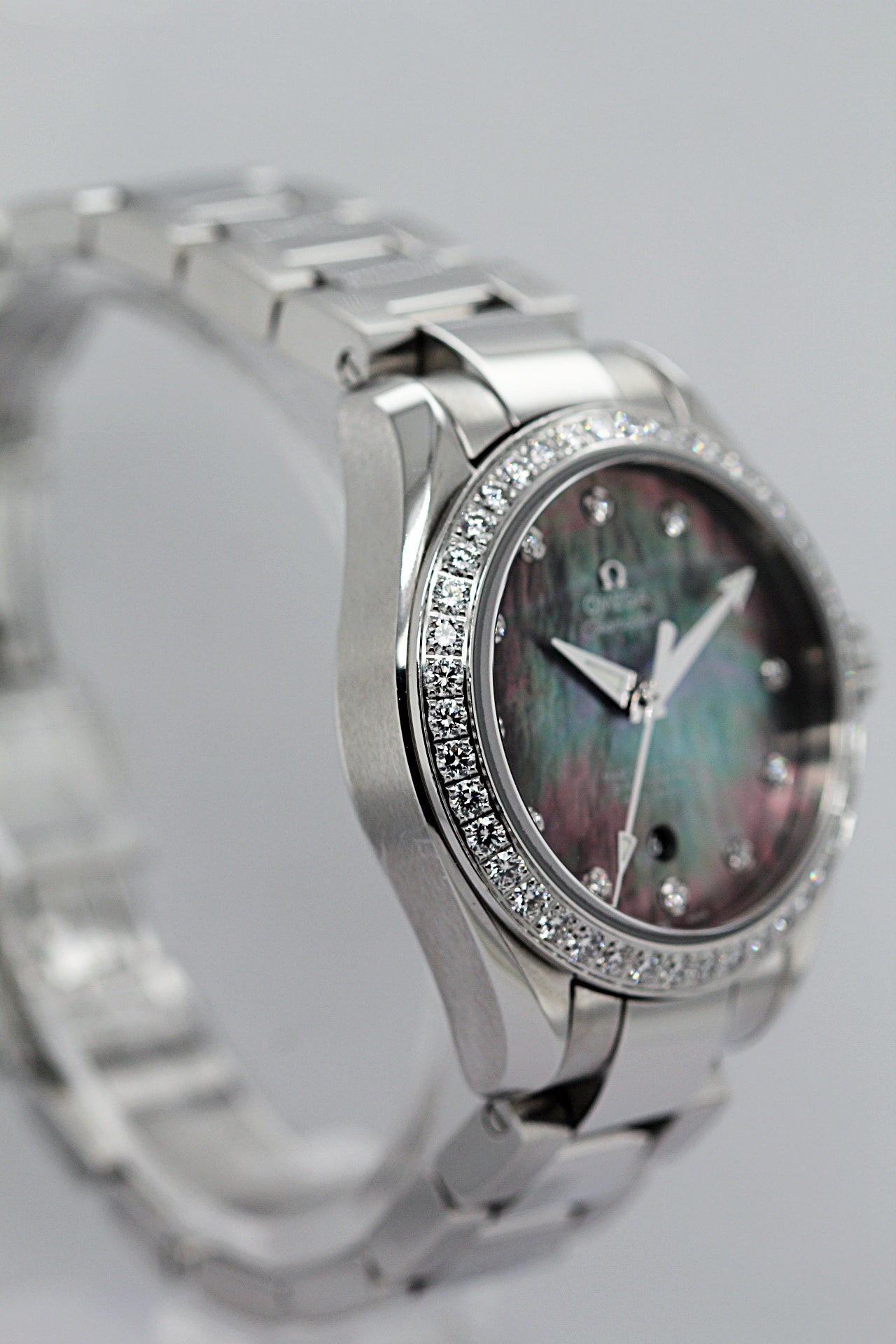 OMEGA Seamaster Aqua Terra "MOP"