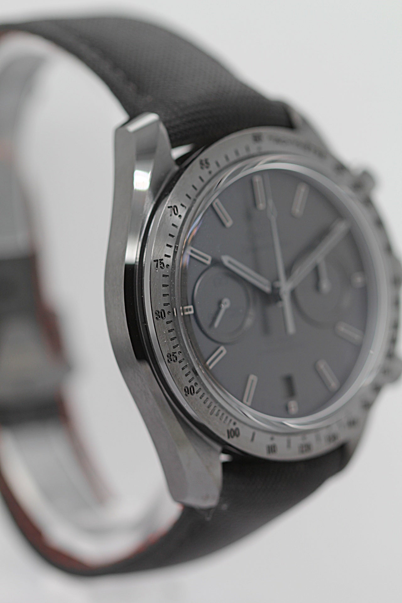 OMEGA Speedmaster Dark Side of the Moon Ref.31192445101005