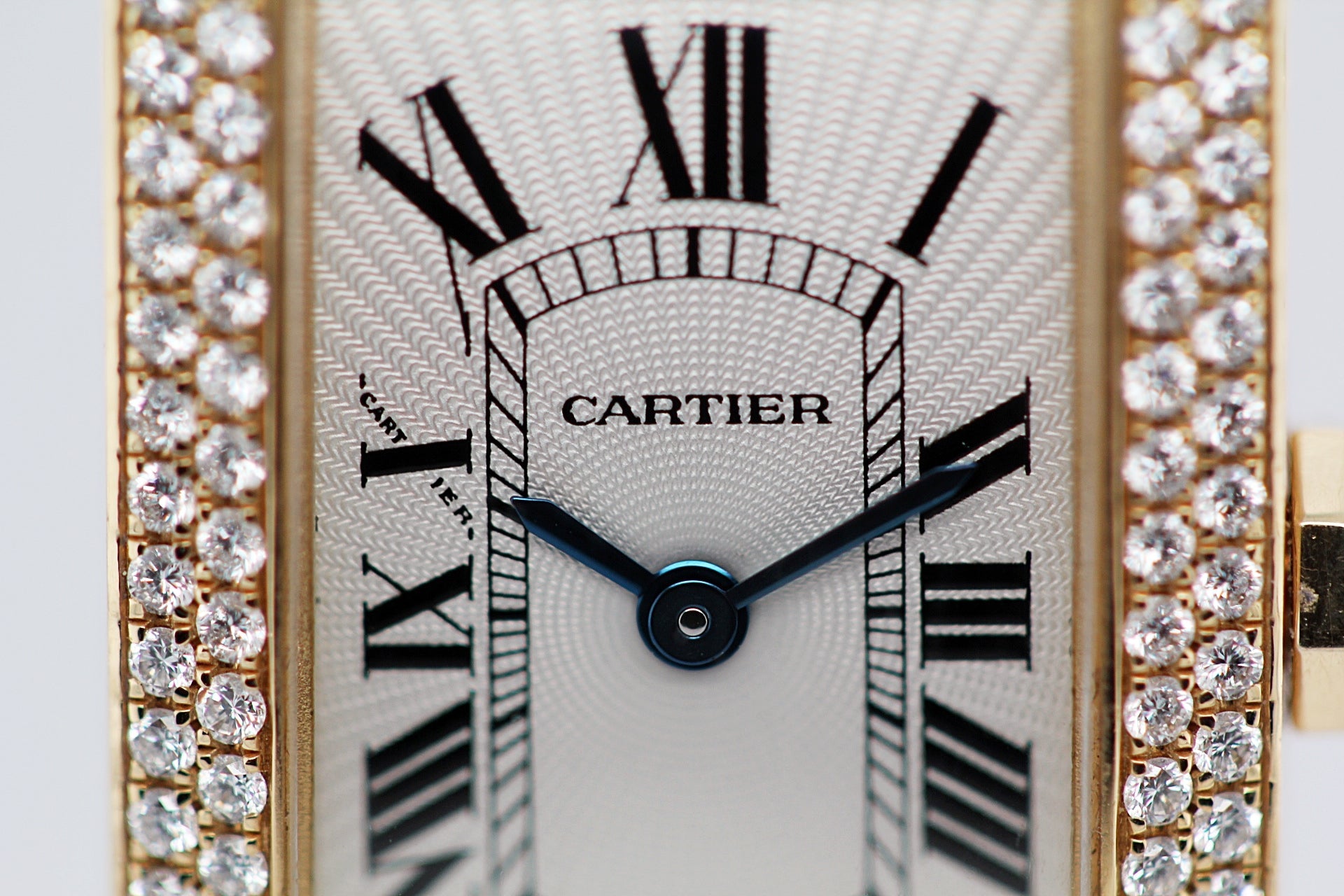 CARTIER Tank Américaine Ref.2482