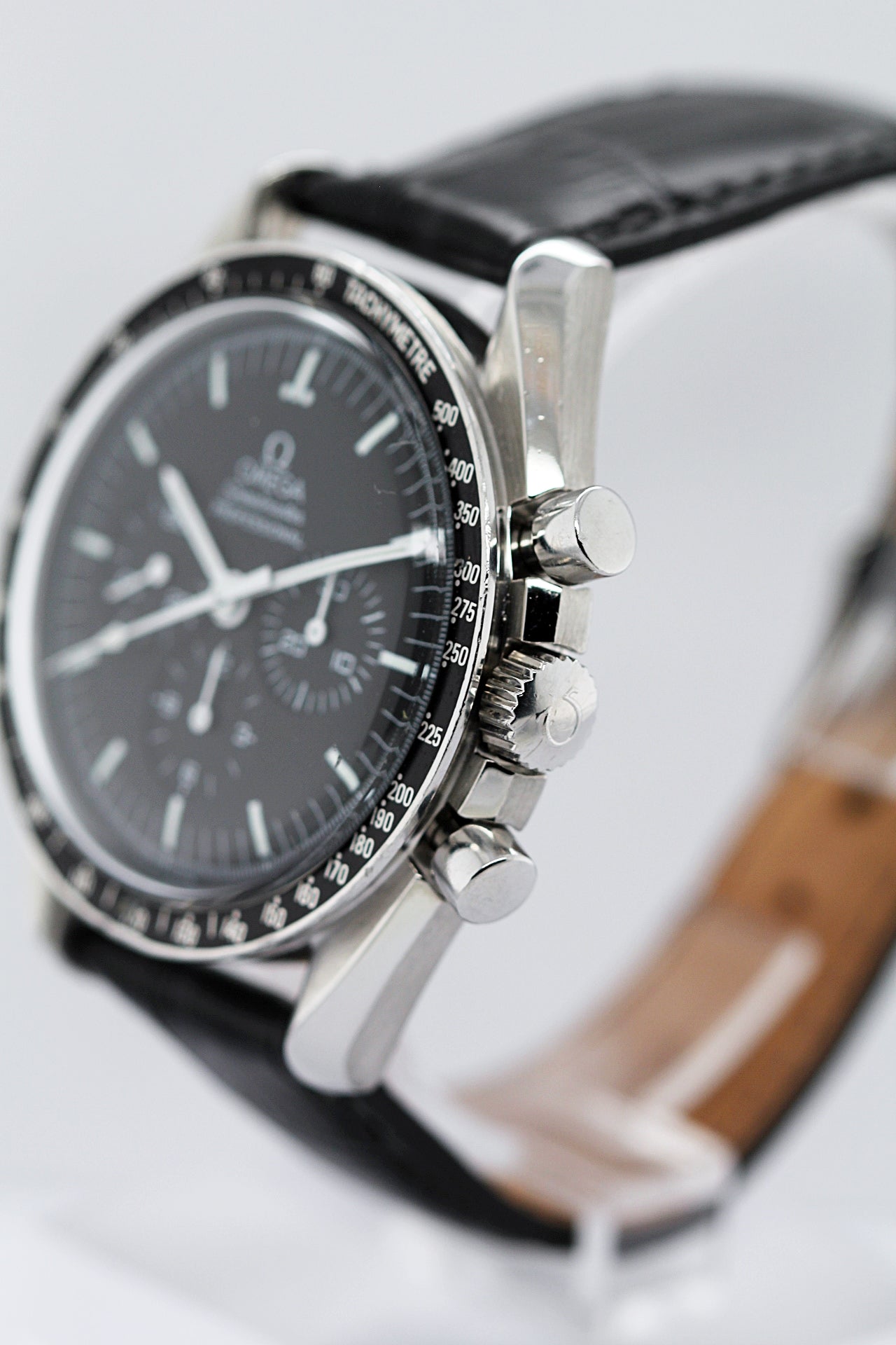 OMEGA Speedmaster Moonwatch Apollo XI 