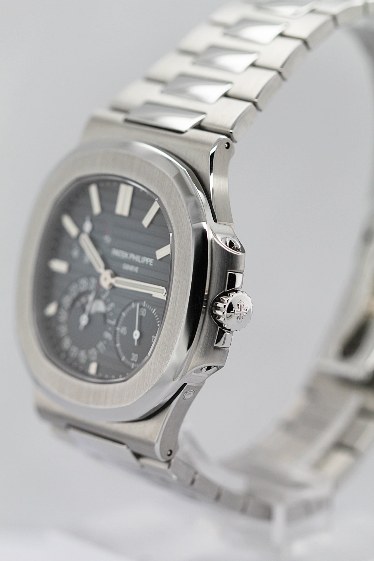 PATEK PHILIPPE<br>Nautilus Ref.5712/1A-001