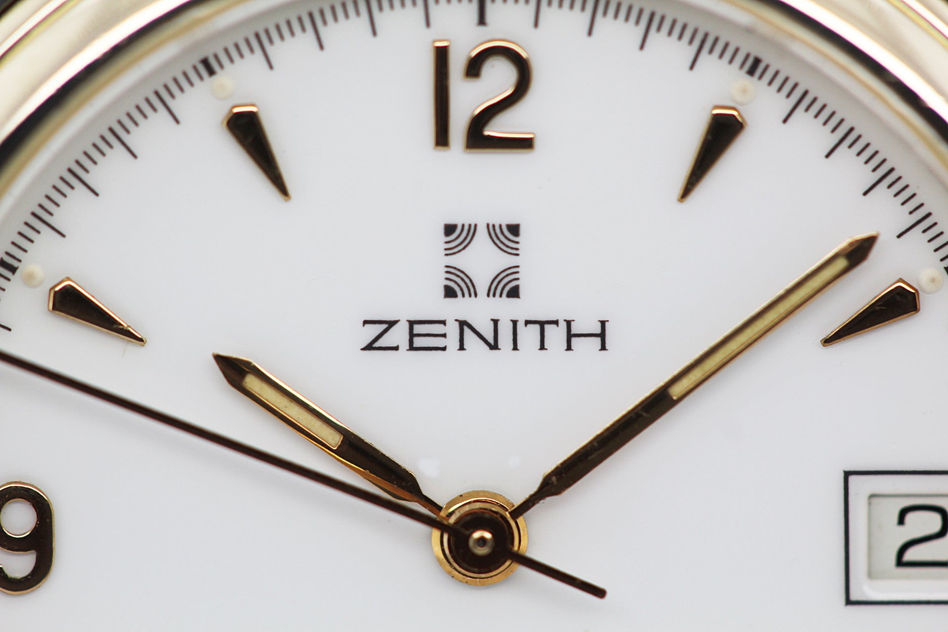 ZENITH<br>Port Royal