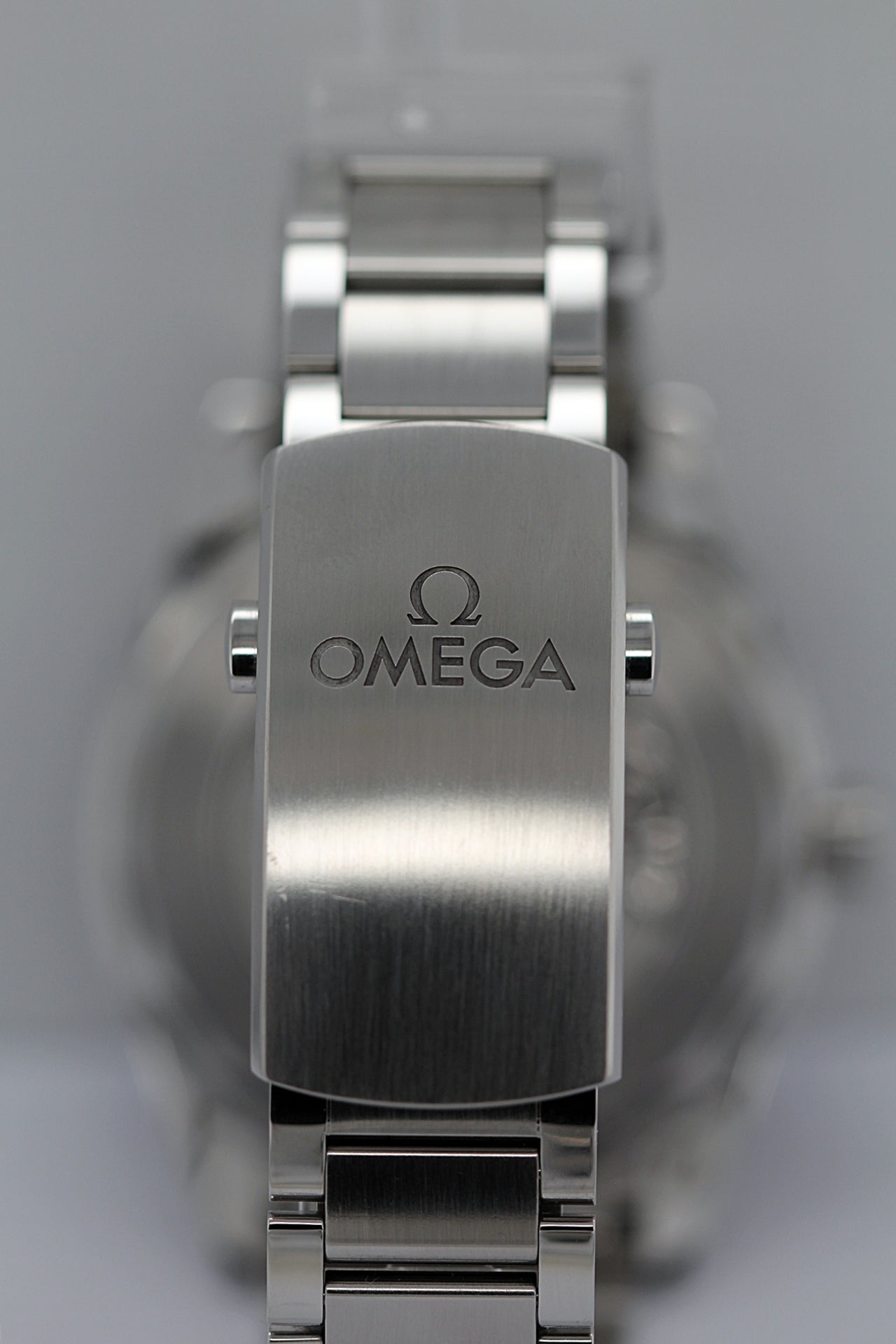 OMEGA<br>Seamaster Co-Axial Master Chronometer 300m