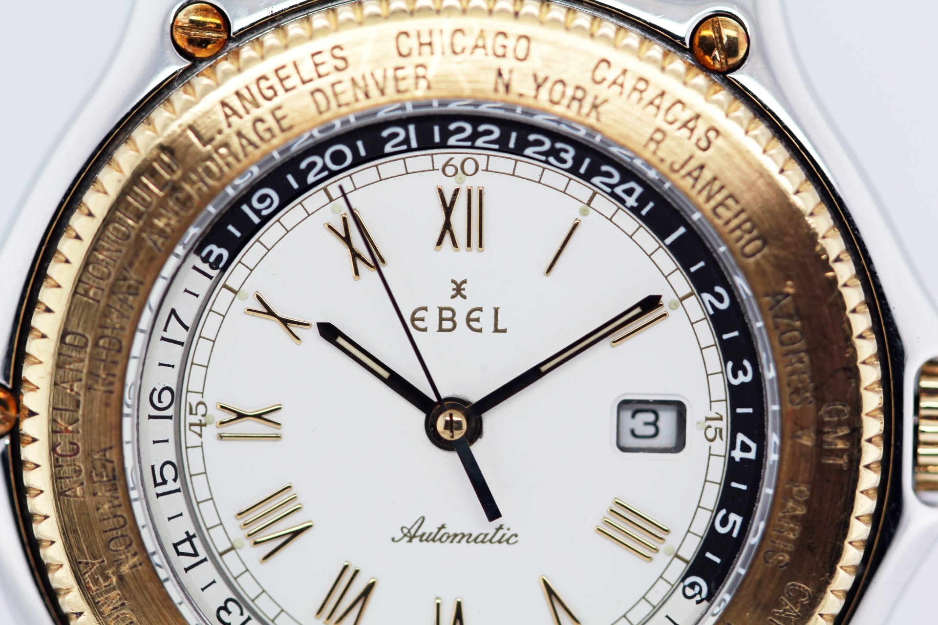 EBEL<br>Voyager World GMT