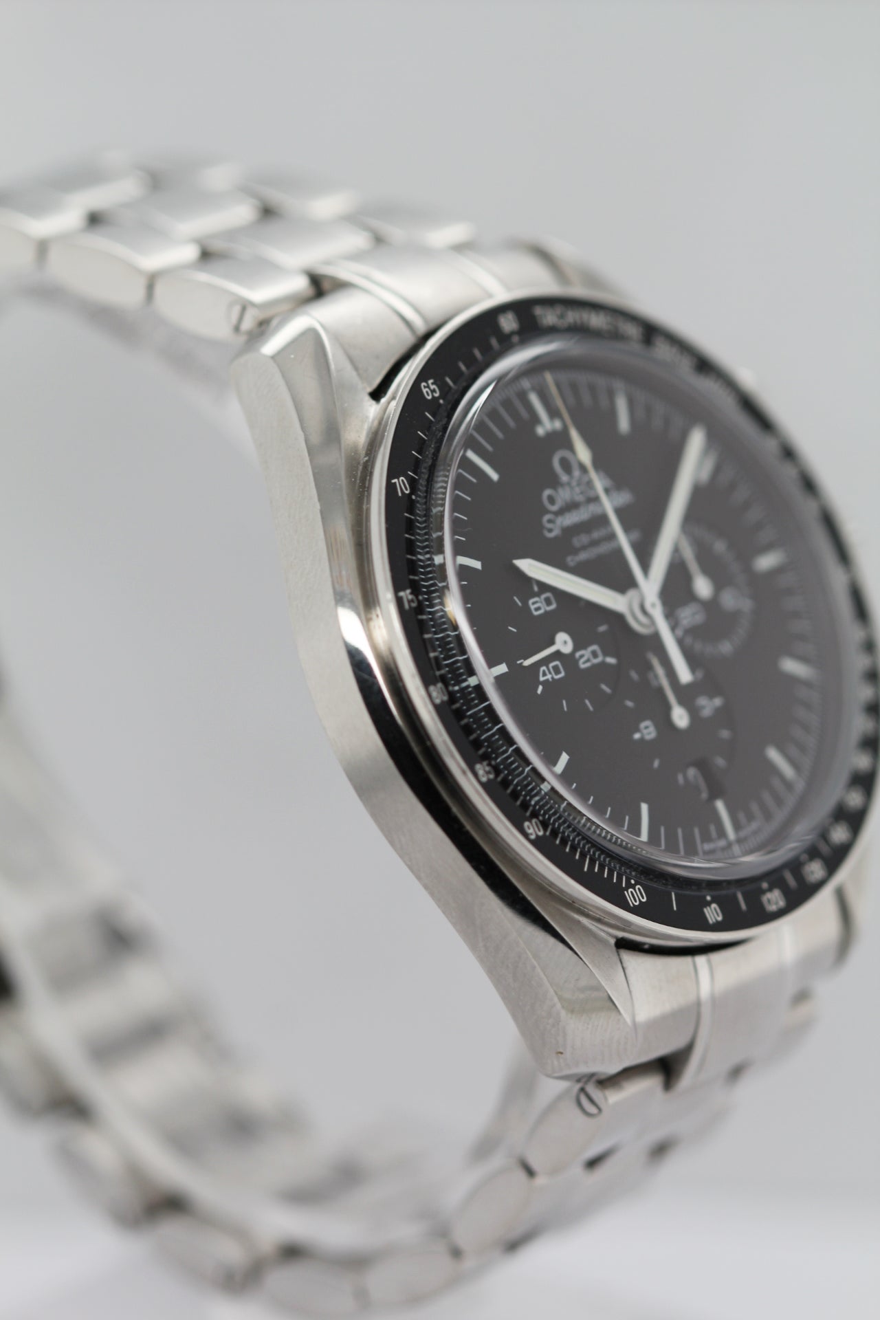 OMEGA<br>Speedmaster Professional Moonwatch