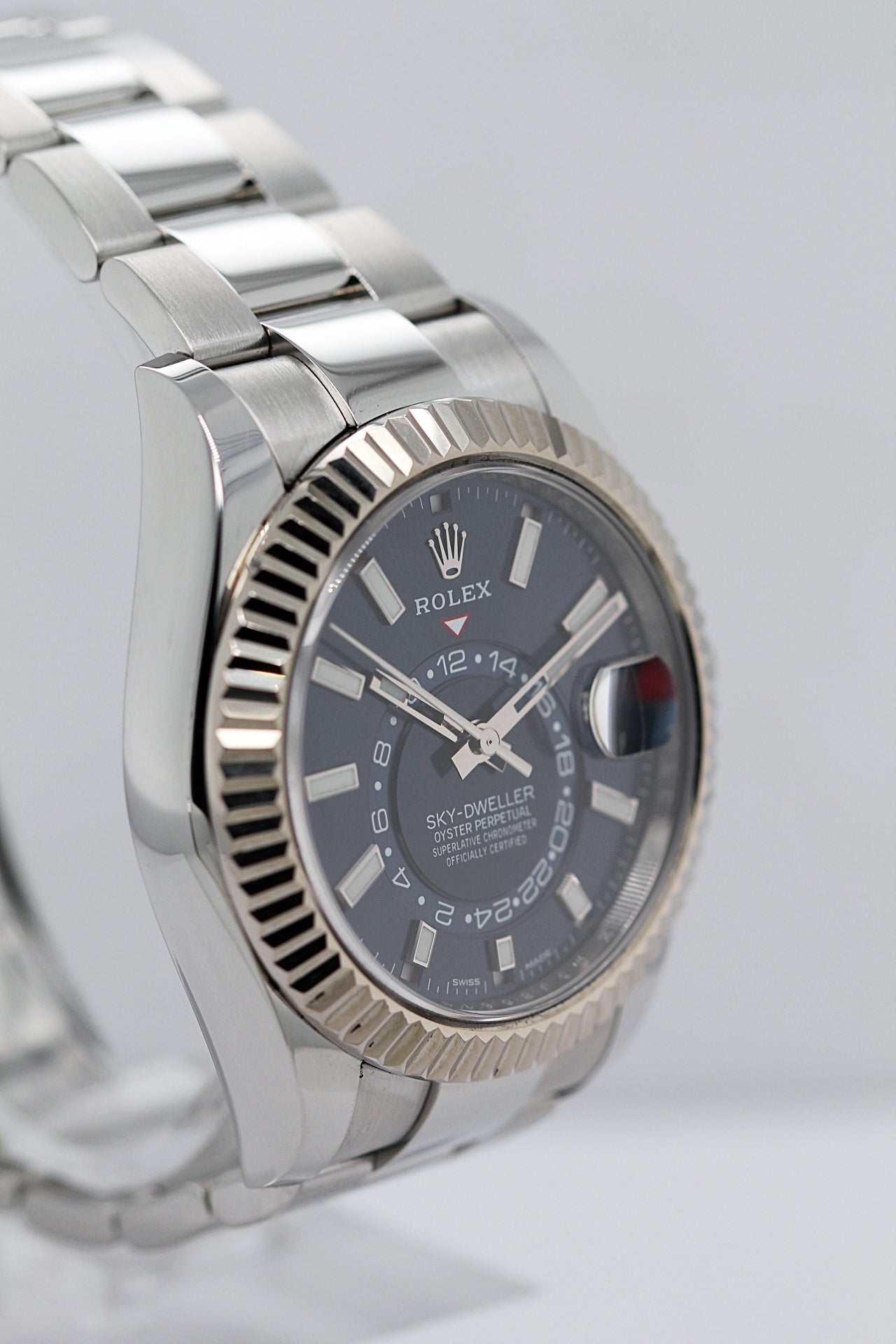 ROLEX<br>Sky-Dweller Ref.326934