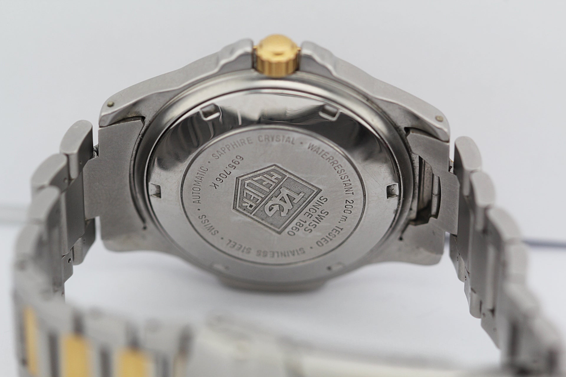 TAG HEUER<br> Professional 4000 