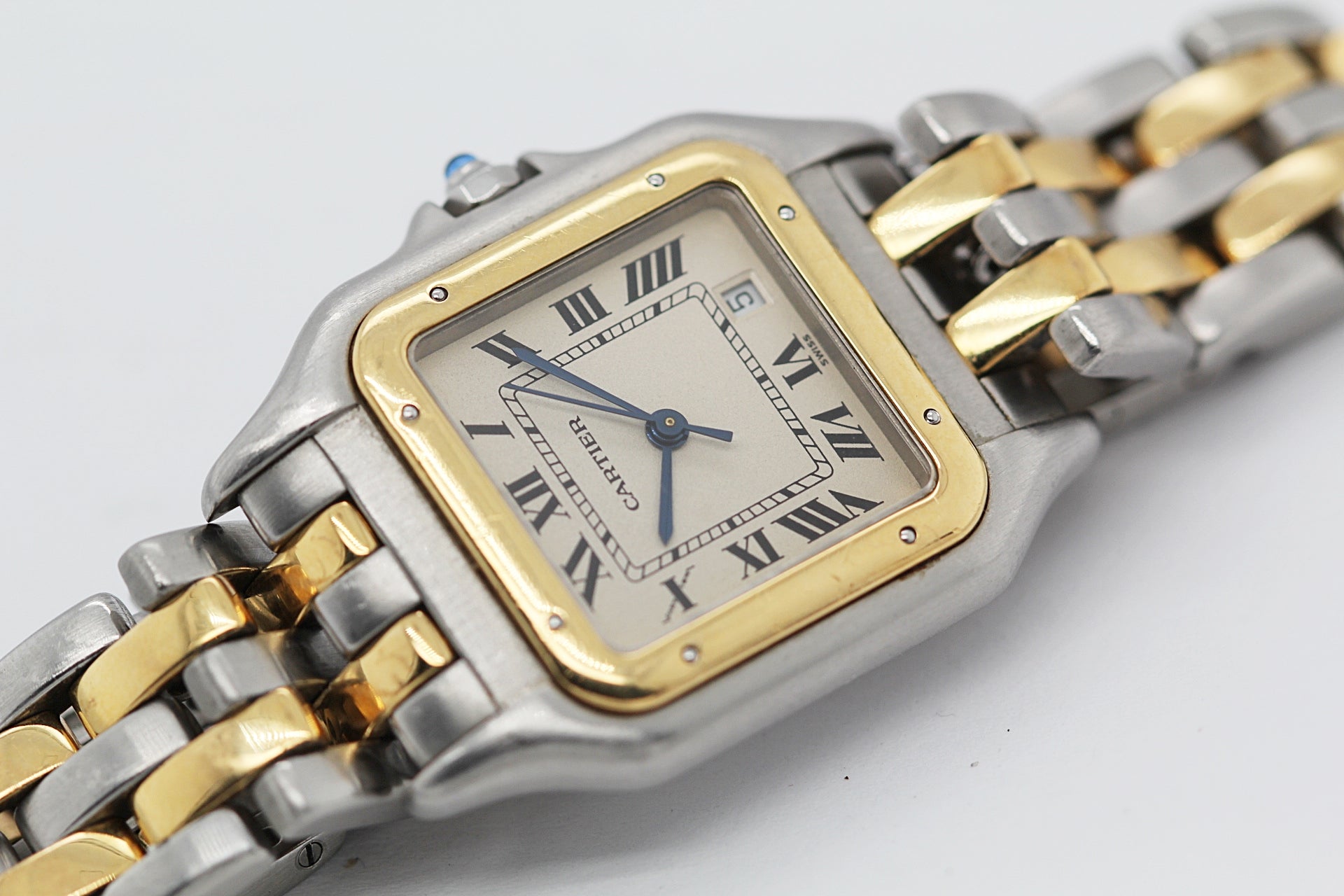 Cartier<br> Panthere Mid-size 